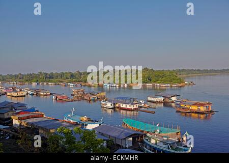 Brasilien, Bundesstaat Amazonas, Amazonas-Becken, Tapaua, schwimmende Häuser, Teil der Stadt an der Kreuzung Pf der Purus River und dem Ipixuna river Stockfoto