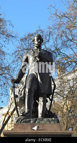 Statue von Sir James Outram, Whitehall Gardens, London, England, UK Stockfoto