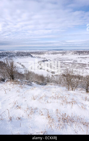 Schnee über das Loch des Horcum mitten in den North York Moors in der Nähe von Dorf Goathland, Yorkshire, Großbritannien. Stockfoto