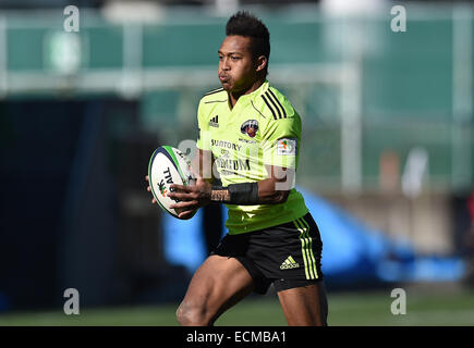 Chichibunomiya Rugby-Stadion, Tokio, Japan. 13. Dezember 2014. Kotaro Matsushima (Sungoliath), 13. Dezember 2014 - Rugby: Kotaro Matsushima des Sungoliath läuft mit dem Ball während des Spiels Japan Rugby Top League 2014-2015 zwischen Suntory Sungoliath 32-16 Toshiba Brave Lupus Chichibunomiya Rugby Stadium, Tokio, Japan. © AFLO/Alamy Live-Nachrichten Stockfoto