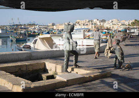 Angelboote/Fischerboote im Hafen von Marsaxlokk in Malta Stockfoto