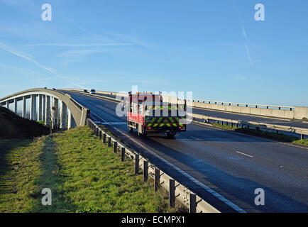 Die Sheppey Crossing trägt die A249 über The Swale, der Isle of Sheppey vom Festland trennt Stockfoto