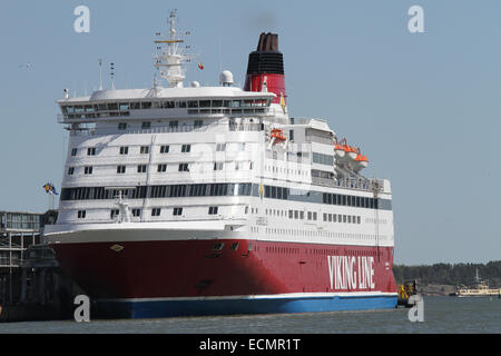 Rot-Weiß-Meer Fähre, Baltische Fähre von Helsinki nach Stockholm, Viking Line Kreuzfahrt-Fähre Gabriella im Helsinki Hafen Finnland Skandinavien festgemacht. Stockfoto