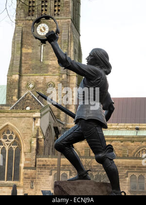 Die Statue von König Richard III von James Walter Butler RA zog nun näher an Leicester Kathedrale in Bereitschaft für seine Beerdigung Stockfoto