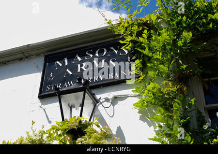 Die Masons Arms Zeichen, Cumbria, UK Stockfoto