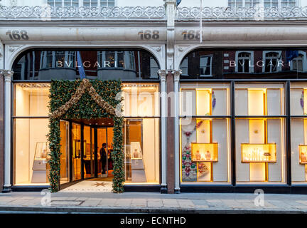 Der Bulgari Store In New Bond Street, London, England Stockfoto