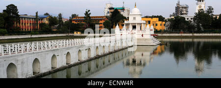 Der Queens Teich bei Rani Pokhari Tempel, auch bekannt als Nhu Pukhu Stadt Kathmandu, Nepal, Asien. Stockfoto