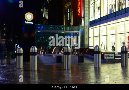 Eingang zum U-Bahnhof Buchanan Street in Glasgow, Schottland Stockfoto
