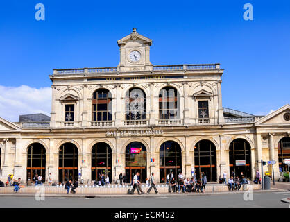 Lille, Frankreich. Bahnhof Lille Flandres, Fassade Stockfoto