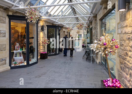 Milsom Place Shopping Arcade, Milsom Street, Bath, England, Großbritannien Stockfoto
