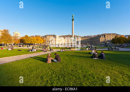 JUBILÄUMS-SPALTE, NEUES SCHLOSS, SCHLOSSPLATZ SQUARE, STUTTGART, BADEN-WÜRTTEMBERG, DEUTSCHLAND Stockfoto