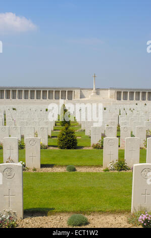 Britische Memorial und ersten Weltkrieg Friedhof, gefunden, Picardie, Somme-Tal, Frankreich, Europa Stockfoto