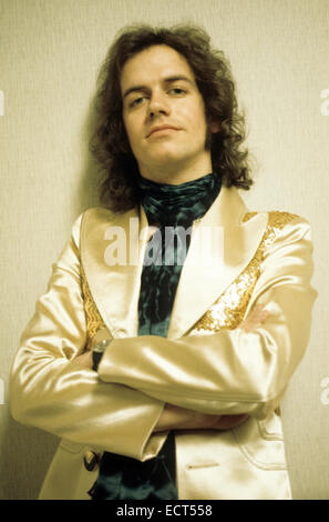 SLADE UK pop-Gruppe mit Jim Lea über 1974 Stockfoto