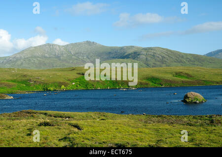 Loch Druidibeag & Hecla Berg South Uist, äußeren Hebriden Stockfoto