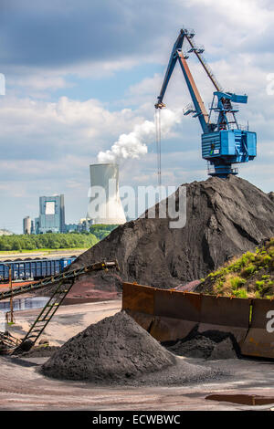 Kohle, laden im Hafen Orsoy am Rhein, gegenüber von Duisburg-Walsum, Stockfoto