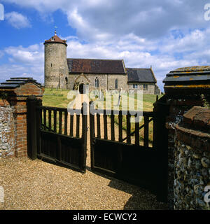 St Andrews Kirche, wenig Schnarchen, Norfolk, England Stockfoto