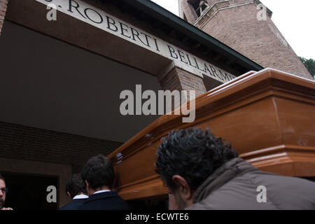 Italien, 20. Dezember 2014. Die Beerdigung von der italienischen Schauspielerin Virna Lisi verstorbenen im Alter von 78. Bildnachweis: Luca Prizia/Pacific Press/Alamy Live-Nachrichten Stockfoto