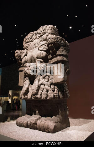 Das nationale Museum für Anthropologie, Mexiko Stadt, Mexiko Mexica Quetzalcoatl, aztekischen Göttin Stockfoto