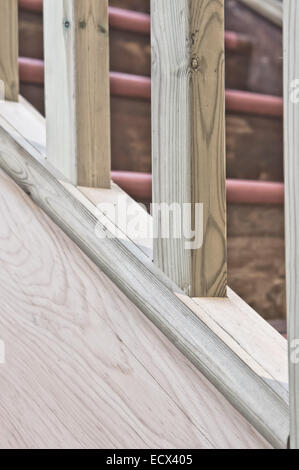 Nahaufnahme von Bestandteil einer Holztreppe bannister Stockfoto