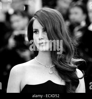 CANNES, Frankreich - 16. Mai: Lana Del Rey besucht die Eröffnungsfeier Premiere während der 65. Filmfestspiele von Cannes am 16. Mai 2012 Stockfoto