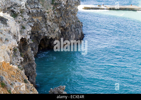 Anchor Bay Popeye Dorf Sweethaven der Insel Malta Europa Stockfoto