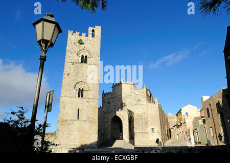 Italien, Sizilien, Erice, Chiesa Matrice Kirche aus dem 14. Jahrhundert Stockfoto