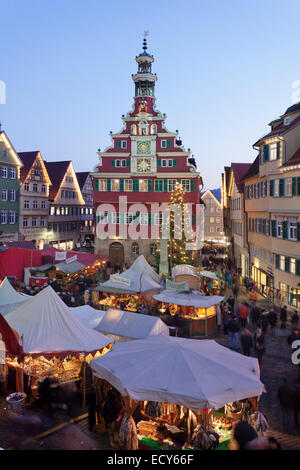 Weihnachtsmarkt am alten Rathaus, Esslingen am Neckar, Baden-Württemberg, Deutschland Stockfoto