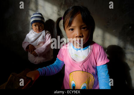 Kinder der Cordillera, Nord-Luzon, Philippinen Stockfoto