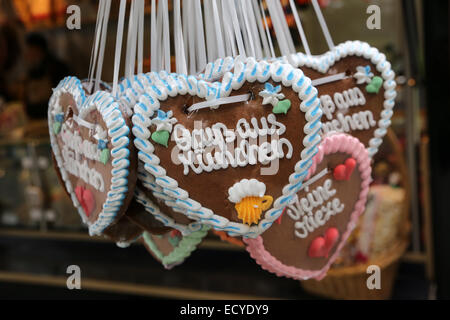 München Oktoberfest Lebkuchenherzen cookies Stockfoto