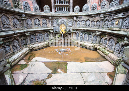 TUSA Hiti, Royal Schritt gut, reserviert für König, Patan Museum, Königspalast, Lalitpur, Nepal Stockfoto