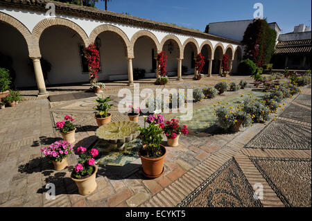 Innenhof des Palastes des Markgrafen von Viana, Cordoba, Spanien Stockfoto