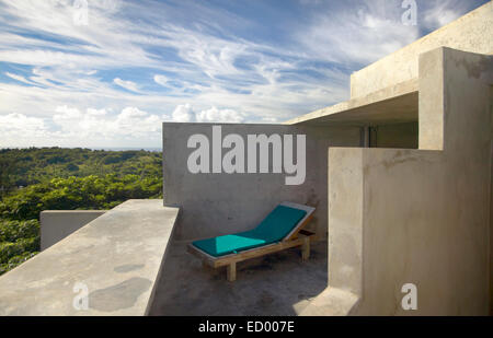 Blick von einer Open-Air-Zimmer im Hix Island house Stockfoto