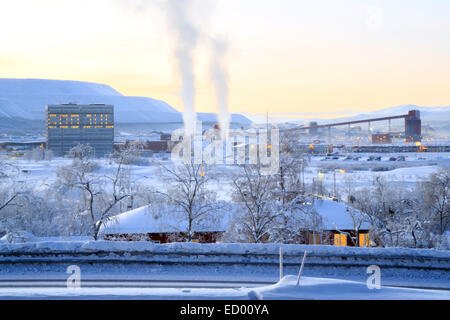 Eisenerz Raffinerie Fabrik-Anlage im Winter Kiruna Schweden Stockfoto