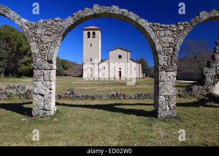 Italien, Molise, Castel San Vincenzo, San Vincenzo al Volturno Abtei Stockfoto