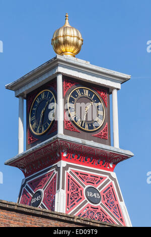 England, Shropshire, Ironbridge, Colbrookdale Museum von Eisen, der Clock Tower Museum Stockfoto