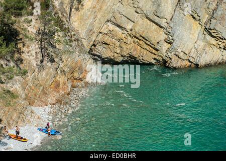 Frankreich, Finistere, Crozon, Kajak auf der Halbinsel Crozon Stockfoto