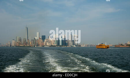 Skyline von Manhattan aus die Fähre nach Staten Island New York-USA Stockfoto