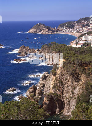 Blick auf Küste, Tossa de Mar, Costa Brava, Provinz Girona, Katalonien (Catalunya), Spanien Stockfoto