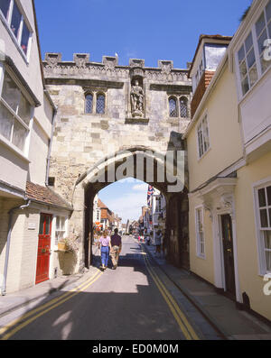 Nordtor, High Street, Salisbury, Wiltshire, England, Vereinigtes Königreich Stockfoto