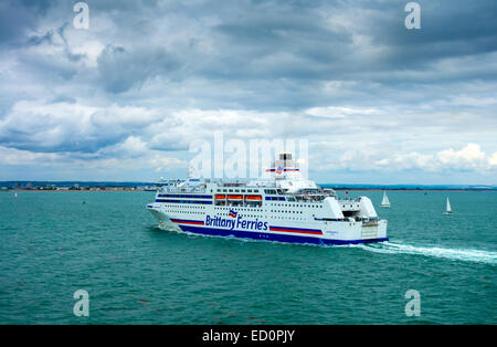 Brittany Ferries Fähre Normandie Überschrift in Portsmouth Stockfoto