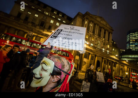 London, UK. 23. Dezember 2014.  Betrieb zu besetzen Protestmarsch zu BBC Kredit: Guy Corbishley/Alamy Live-Nachrichten Stockfoto