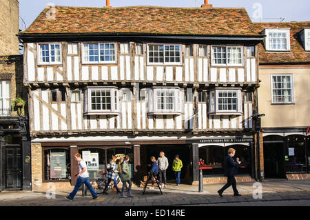 Ein Tudor-Fachwerkhaus an der Bridge Street in Cambridge Cambridgeshire England Vereinigtes Königreich Großbritannien Stockfoto