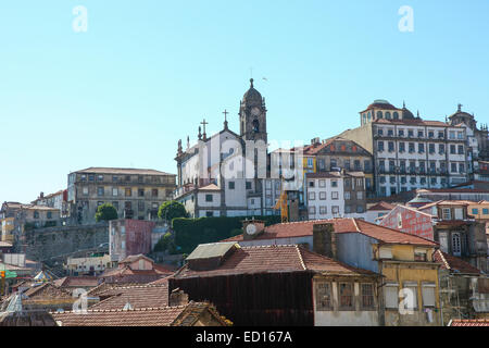 Blick auf die Altstadt von Porto, Portugal. Stockfoto