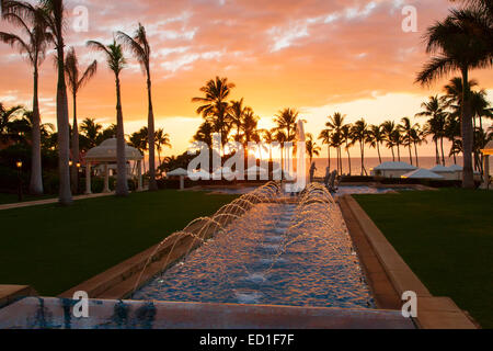 Sonnenuntergang, Grand Wailea, Maui, Hawaii. Stockfoto