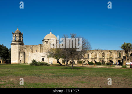 Die Kirche im Mission San Jose in San Antonio, Texas, einschließlich der Klöster und geistliche Residenz, welche nie fertig gestellt wurden. Stockfoto