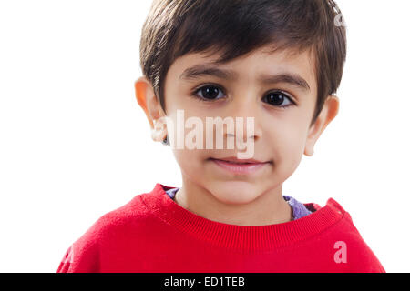 1 indische Kind junge pose Stockfoto