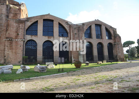 Italien. Rom. Thermen des Diokletian. Rom. Die Ruinen. Von außen. Stockfoto