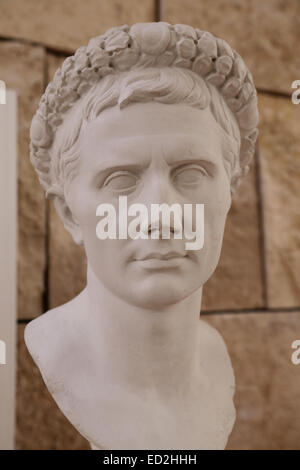 Augustus (63BC-14AD). Gründer des römischen Reiches und erster Kaiser (27-14AD). Büste. Kopieren. Stockfoto