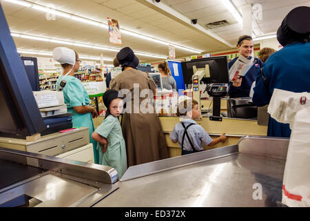 Illinois, Midwest, Arthur, Vine Street, IGA Foodliner, Lebensmittelgeschäft, Supermarkt, Lebensmittel, Shopping Shopper Shopper Shop Shops Markt Märkte Marktplatz kaufen in Stockfoto