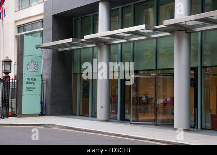 Allgemeine Ansicht GV The Rolls Building, Chancery Division, Admiralität und Handelsgericht und Technik und Bau-Hof. Stockfoto